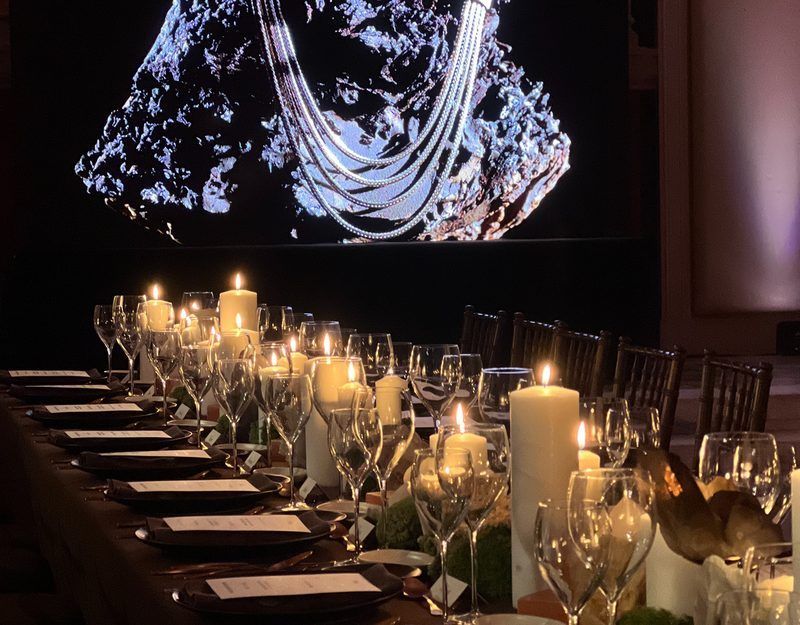 Candles, glasses, projection